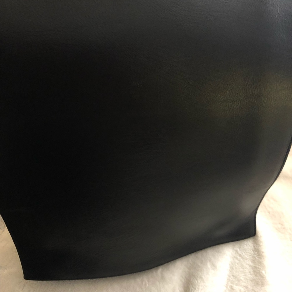 NEW black leather backpack - Picture 6 of 8